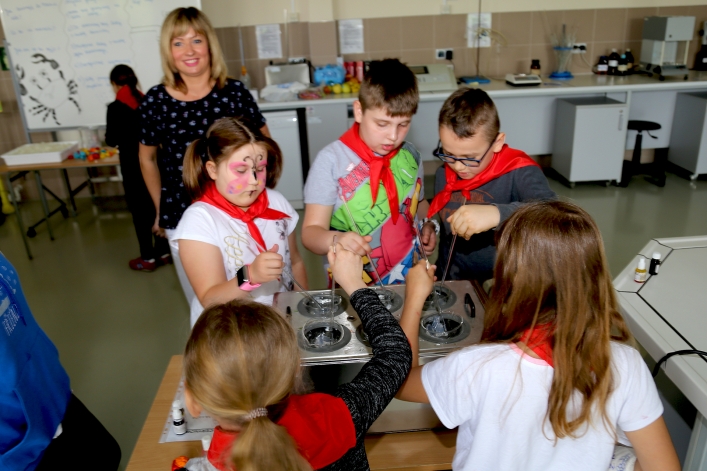 Festiwal Nauki PWSZ, czyli od programowania robotów po produkcję mydełek