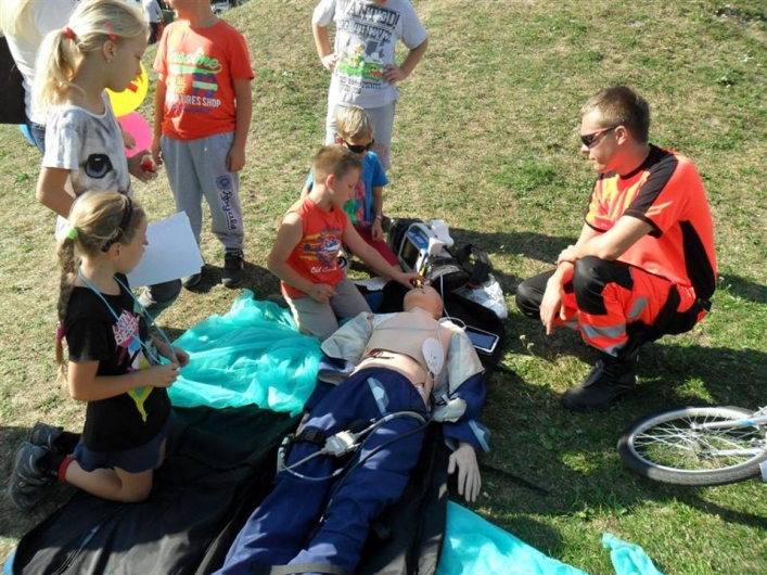 Festyn osiedlowy. Zawada bezpieczna i wesoła