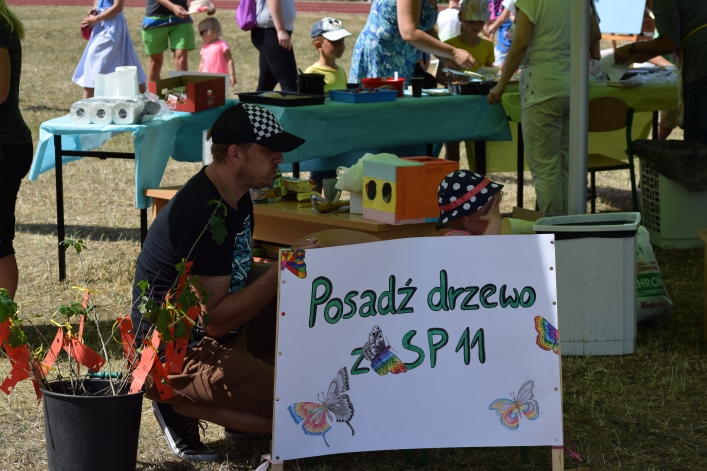 Festyn Rodzinny w SP 11 w klimacie piłkarskich zmagań