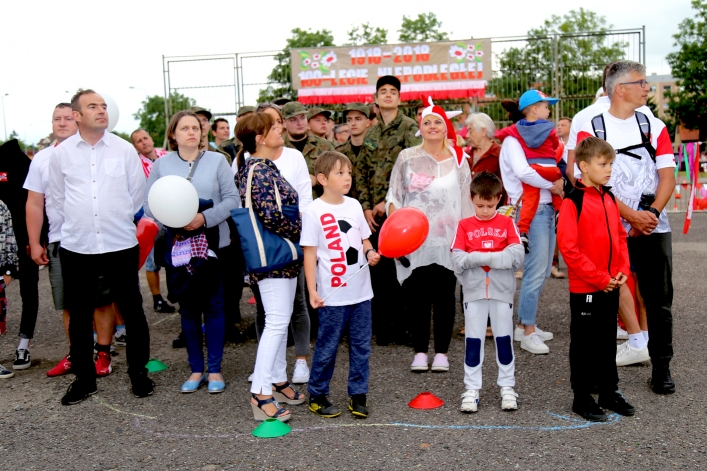Festyn rodzinny w Szkole Podstawowej nr 18. Uroczyste zakończenie akcji Rowerowy Maj