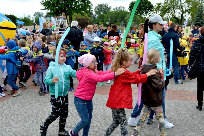 Festyn z okazji Dnia Dziecka na placu katedralnym (+ zdjęcia)