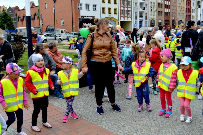 Festyn z okazji Dnia Dziecka na placu katedralnym (+ zdjęcia)
