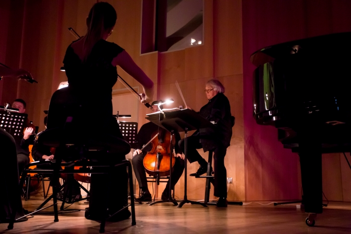 Film z Polą Negri i muzyką na żywo Maksymiuka. Koncert EOK (+zdjęcia)
