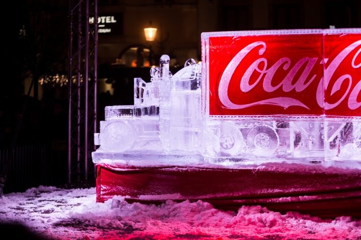 Fotorelacja: Świąteczna impreza Coca-Coli, występ Ewy Farny oraz pokaz sztucznych ogni.