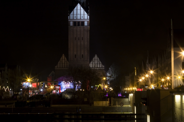 Fotorelacja: Świąteczna impreza Coca-Coli, występ Ewy Farny oraz pokaz sztucznych ogni.