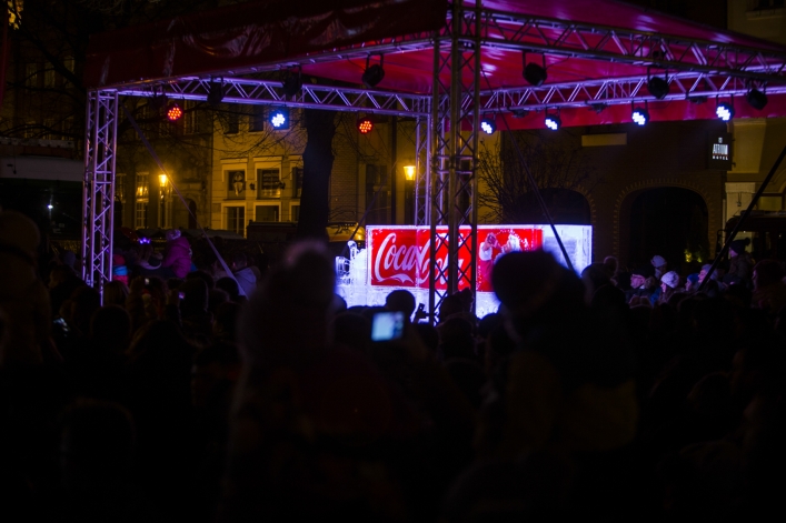 Fotorelacja: Świąteczna impreza Coca-Coli, występ Ewy Farny oraz pokaz sztucznych ogni.