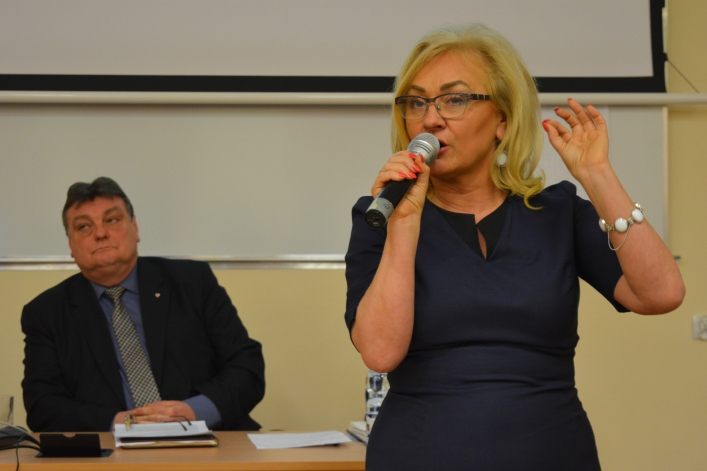 Gimnazjum nr 7: przeniesienie uczniów budzi emocje