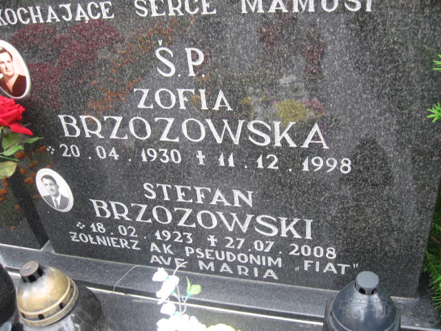 Groby na Cmentarzu Komunalnym Dębica w Elblągu