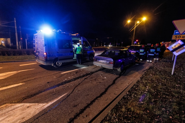 Groźne zderzenie czterech aut na ul. Ogólnej