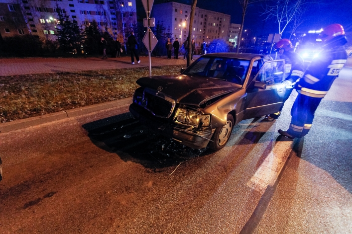 Groźne zderzenie czterech aut na ul. Ogólnej