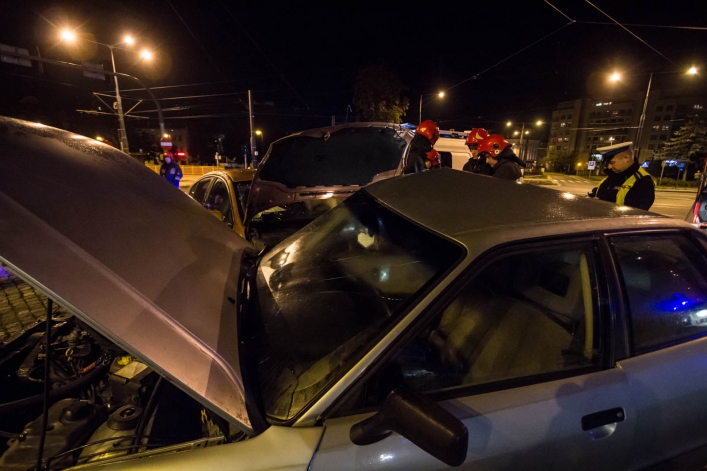 Groźne zderzenie dwóch pojazdów na Traugutta. Jedna osoba w szpitalu