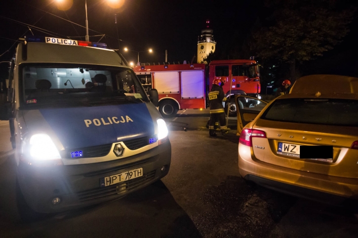Groźne zderzenie dwóch pojazdów na Traugutta. Jedna osoba w szpitalu