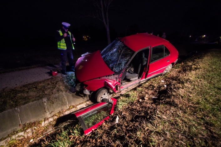 Groźne zderzenie na siódemce. Cztery osoby w szpitalu