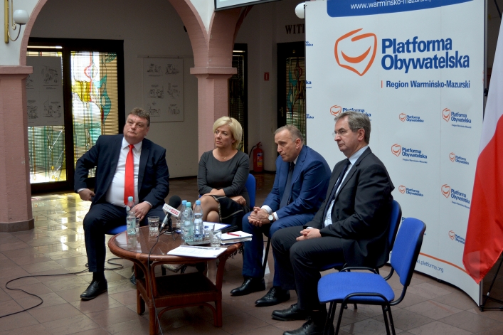 Grzegorz Schetyna spotkał się z mieszkańcami Elbląga (fotorelacja)