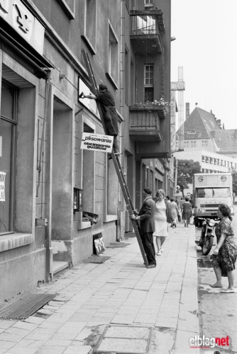 Historia zamknięta w fotografii. Dlaczego lubimy oglądać stare zdjęcia?