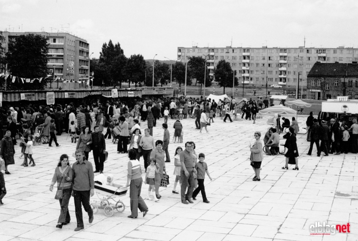 Historia zamknięta w fotografii. Dlaczego lubimy oglądać stare zdjęcia?