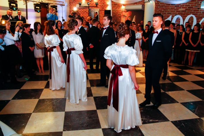 II Liceum Ogólnokształcące odlicza 100 dni do matury - zdjęcia!