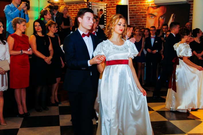 II Liceum Ogólnokształcące odlicza 100 dni do matury - zdjęcia!