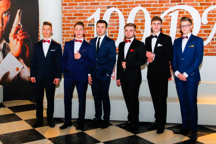 II Liceum Ogólnokształcące odlicza 100 dni do matury - zdjęcia!
