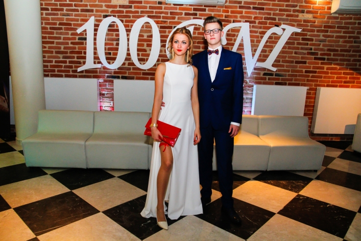 II Liceum Ogólnokształcące odlicza 100 dni do matury - zdjęcia!