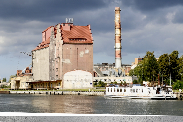 Inwestycja zakończy się 2 km przed portem. Kto poniesie koszty? Elbląga na to nie stać... 