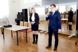 IPN przekazuje żołnierzom NATO stacjonującym w Elblągu  wiedzę o najnowszej historii Polski 