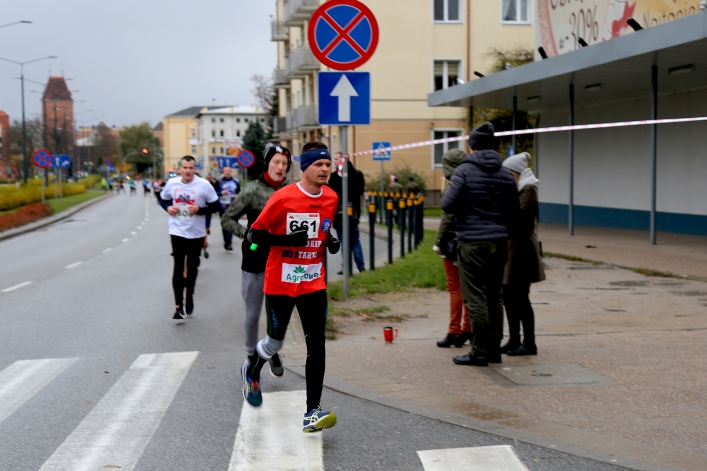 IV Elbląski Bieg Niepodległości. Pierwsze miejsca dla elblążan i braniewian