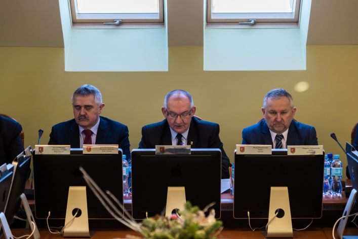 Jak jeden mąż za budżetem powiatu elbląskiego 