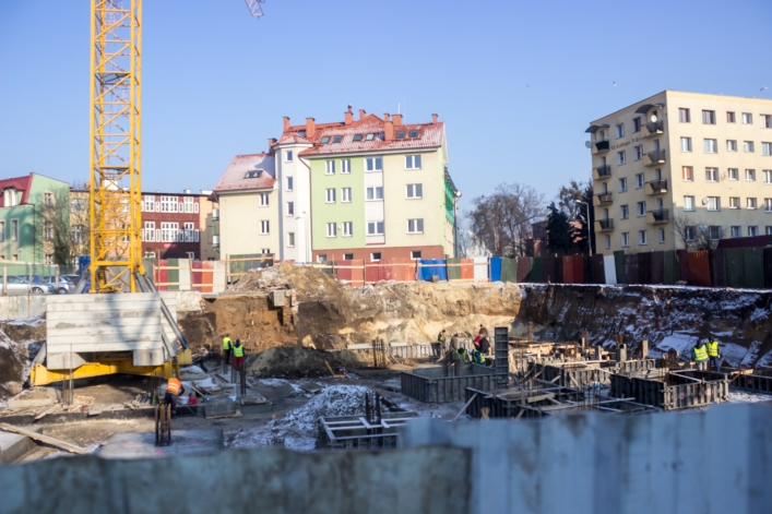 Jak przebiega budowa przy ul. Winnej? Zobacz nasze zdjęcia
