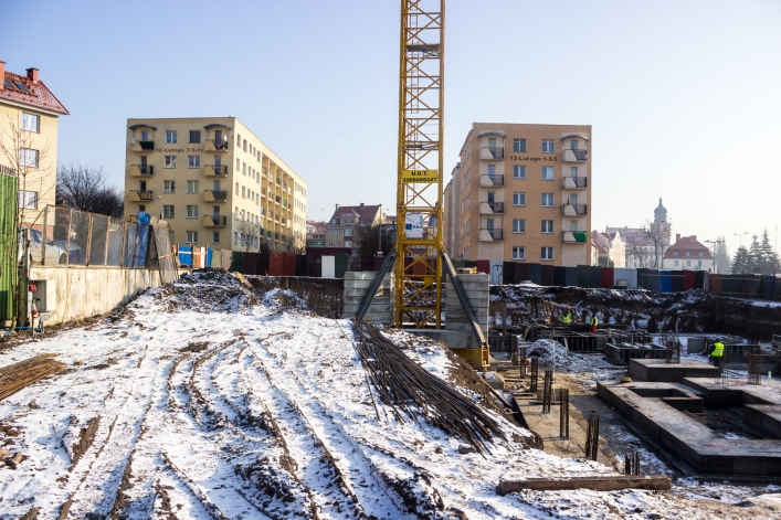 Jak przebiega budowa przy ul. Winnej? Zobacz nasze zdjęcia