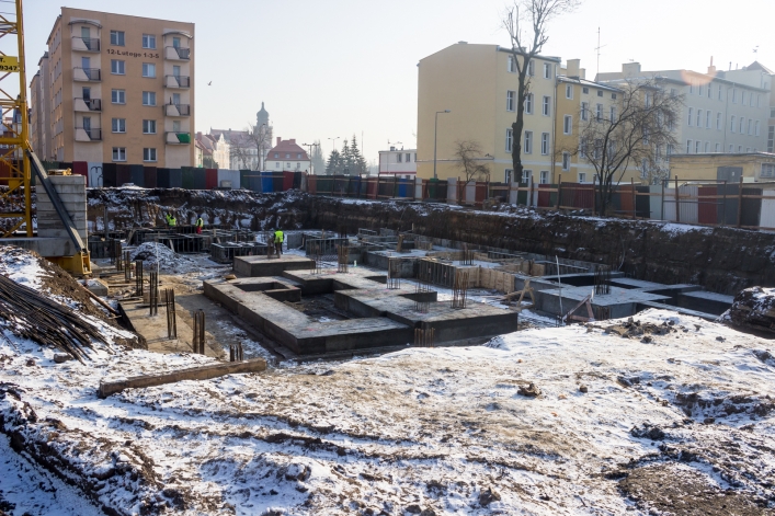 Jak przebiega budowa przy ul. Winnej? Zobacz nasze zdjęcia