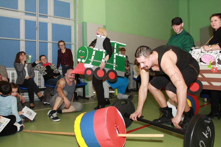 Jedenaście przystanków w Sp 11