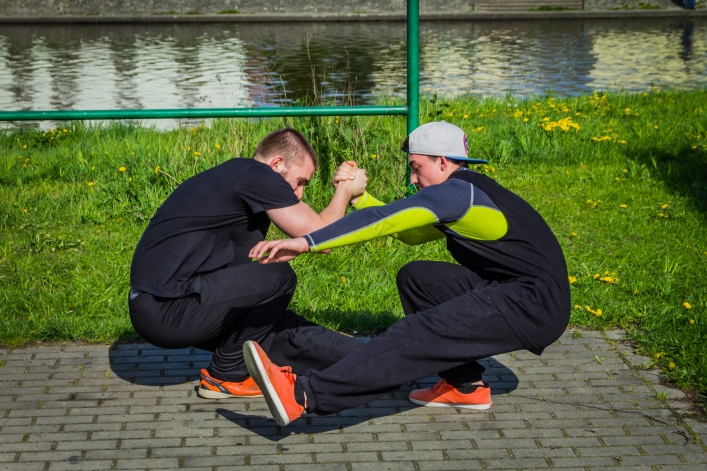 Jedni chcą się ich pozbyć, inni biją im brawo. Elbląscy streetworkerzy (Wywiad)