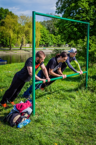 Jedni chcą się ich pozbyć, inni biją im brawo. Elbląscy streetworkerzy (Wywiad)