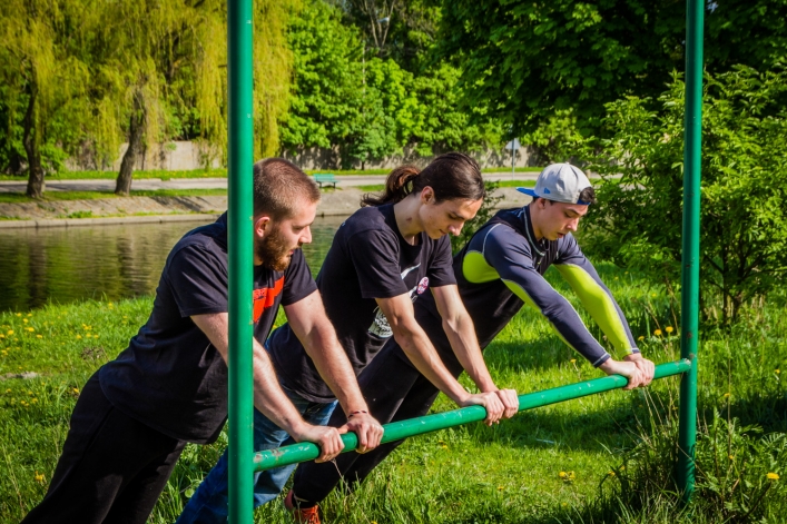 Jedni chcą się ich pozbyć, inni biją im brawo. Elbląscy streetworkerzy (Wywiad)