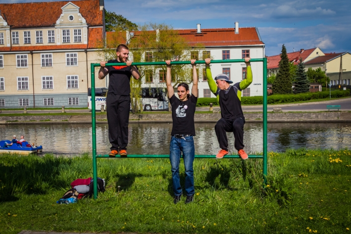 Jedni chcą się ich pozbyć, inni biją im brawo. Elbląscy streetworkerzy (Wywiad)
