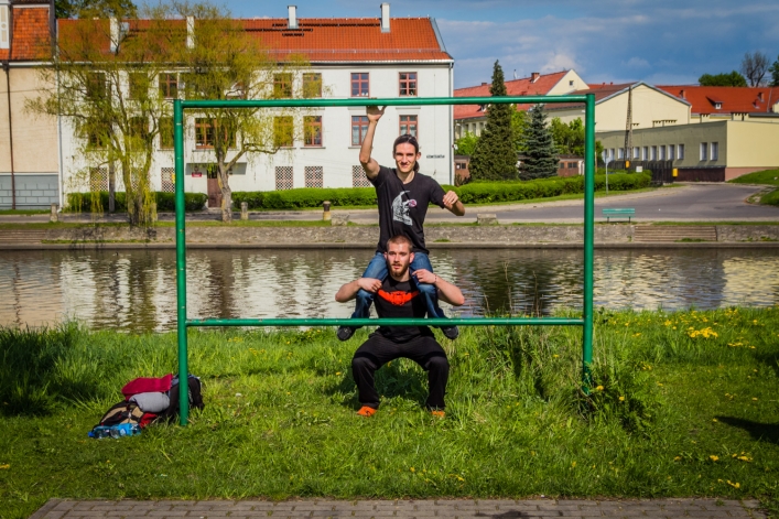 Jedni chcą się ich pozbyć, inni biją im brawo. Elbląscy streetworkerzy (Wywiad)