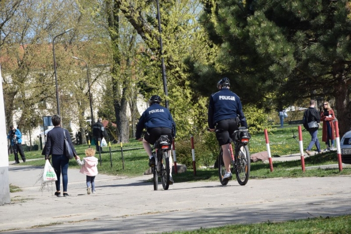 Jednośladem bezpiecznie do celu na Warmii i Mazurach. O tym musisz pamiętać! Kompendium (+ zdjęcia)