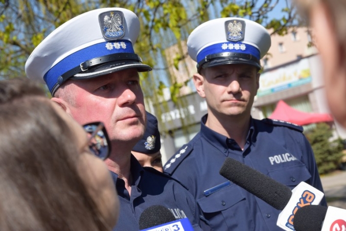 Jednośladem bezpiecznie do celu na Warmii i Mazurach. O tym musisz pamiętać! Kompendium (+ zdjęcia)