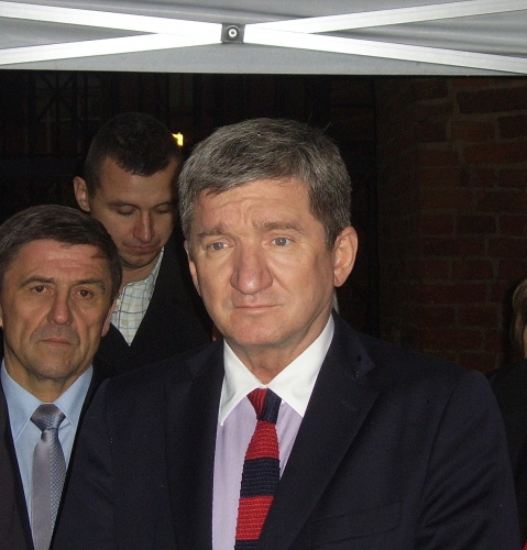 Jerzy Wenderlich w Elblągu na briefingu wyborczym SLD