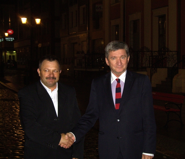 Jerzy Wenderlich w Elblągu na briefingu wyborczym SLD