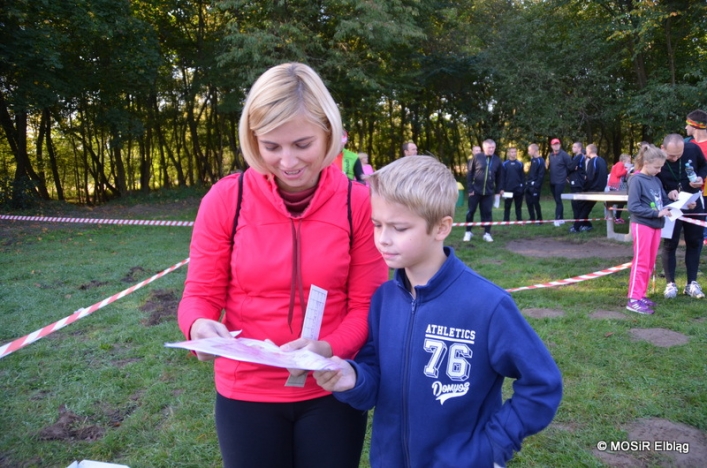Jesienna aura przywitała biegaczy na orientację
