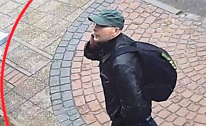 Kamery nagrały fałszywego policjanta. Pomóż policji ustalić jego tożsamość! 