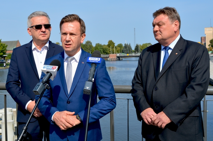 Kandydatura Witolda Wróblewskiego z oficjalnym poparciem lewicy