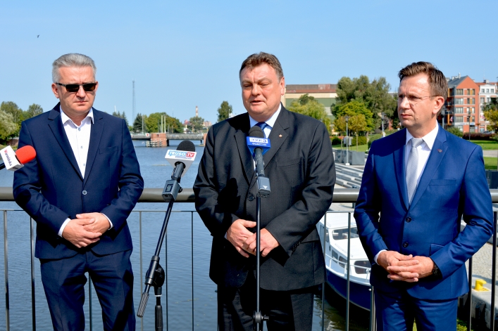 Kandydatura Witolda Wróblewskiego z oficjalnym poparciem lewicy