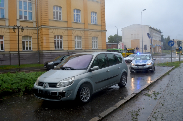 Karambol na ulicy Pocztowej (+ zdjęcia)