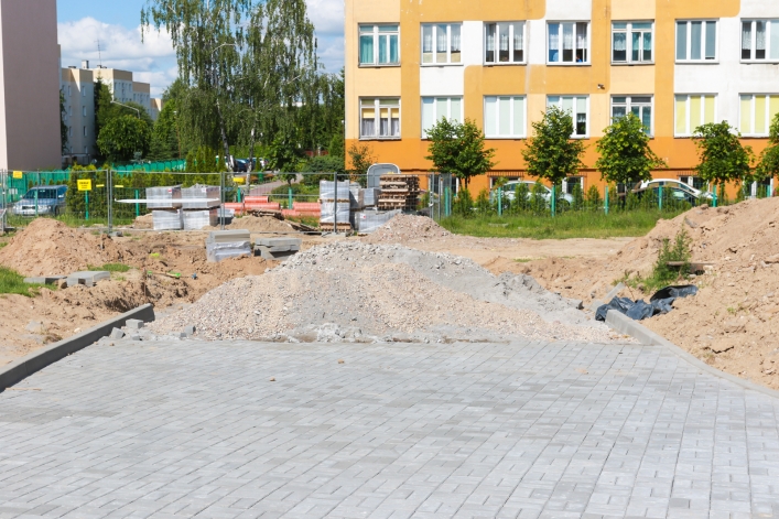 Kiedyś boiska tętniące życiem, dziś parking