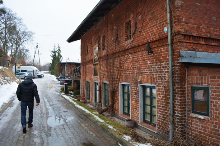 Kiedyś młyn, słodownia browaru, dojrzewalnia serów, magazyn, dziś – dom weselny