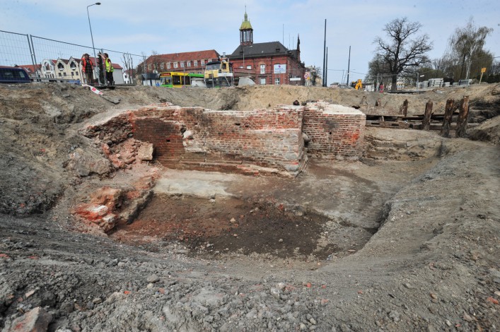 Kolejna pozostałość po dawnym bastionie na drodze 503