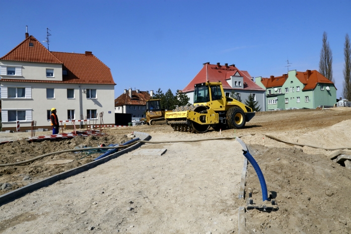 Kolejne rondo w Elblągu. Zobacz jak zmienia się Lotnicza